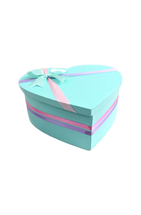 Arreglo Floral En forma de Corazon con Flor Variada #color_Verde Agua