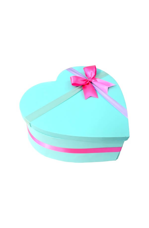 Arreglo Floral En forma de Corazon con Flor Variada #color_Verde Agua
