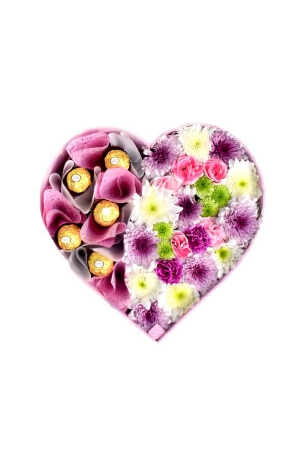 Arreglo Floral En forma de Corazon con Flor Variada #color_Rosa