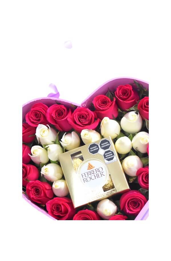 Arreglo Floral En forma de Corazon con Rosas y Chocolates #color_Fiusha/Blanco