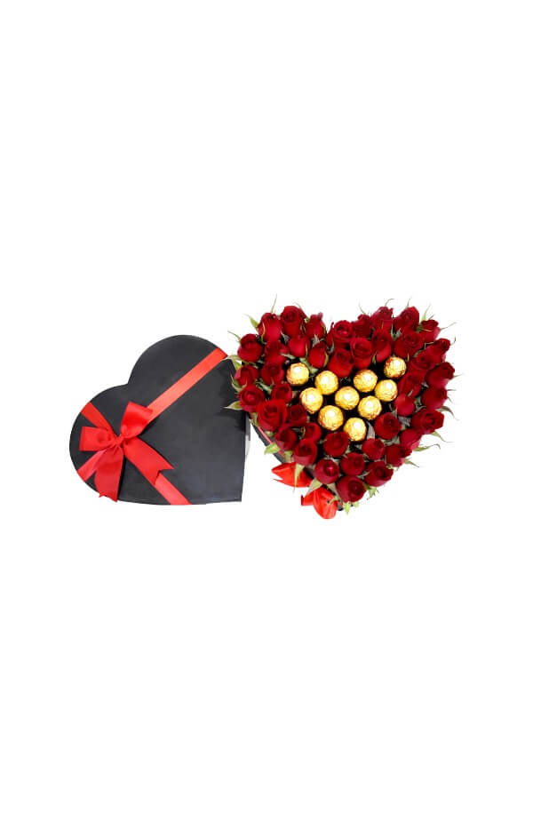 Arreglo Floral En forma de corazon con Rosas rojas y chocolate ferrero #color_rojo