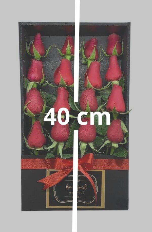 Arreglo Floral con Rosas Rojas #color_rojo