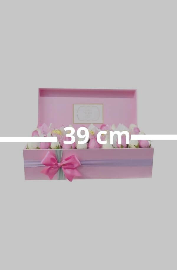 Arreglo Floral con Rosas Rosas y Blancas con Choclates Ferrero #color_Rosa/Blanco
