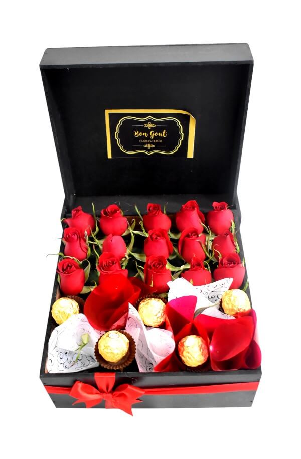 Arreglo Floral con Rosas Rojas y Chocolate #color_Rojo
