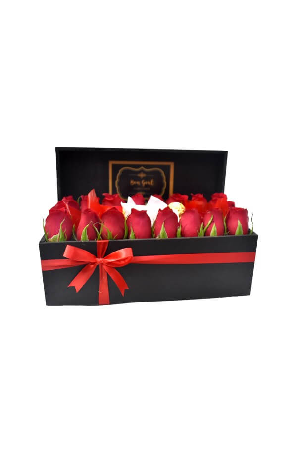 Arreglo Floral con Rosas Rojas y chocolates #color_Rojo