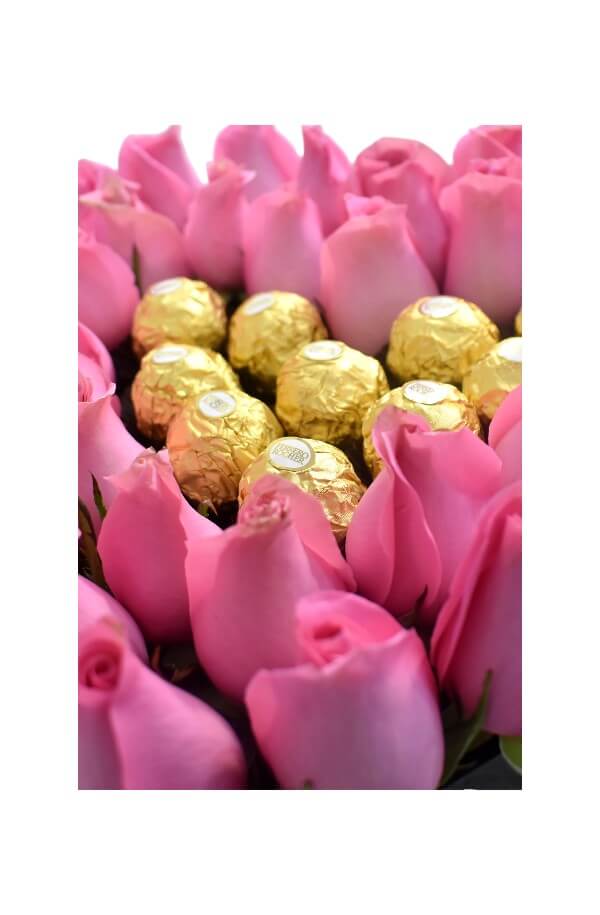 Corazon con Rosas rosas #color_rosa