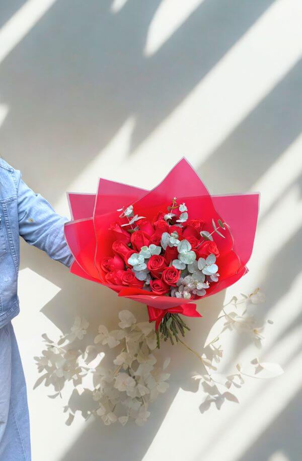 RamoRosasRojaspapelRojoydolar