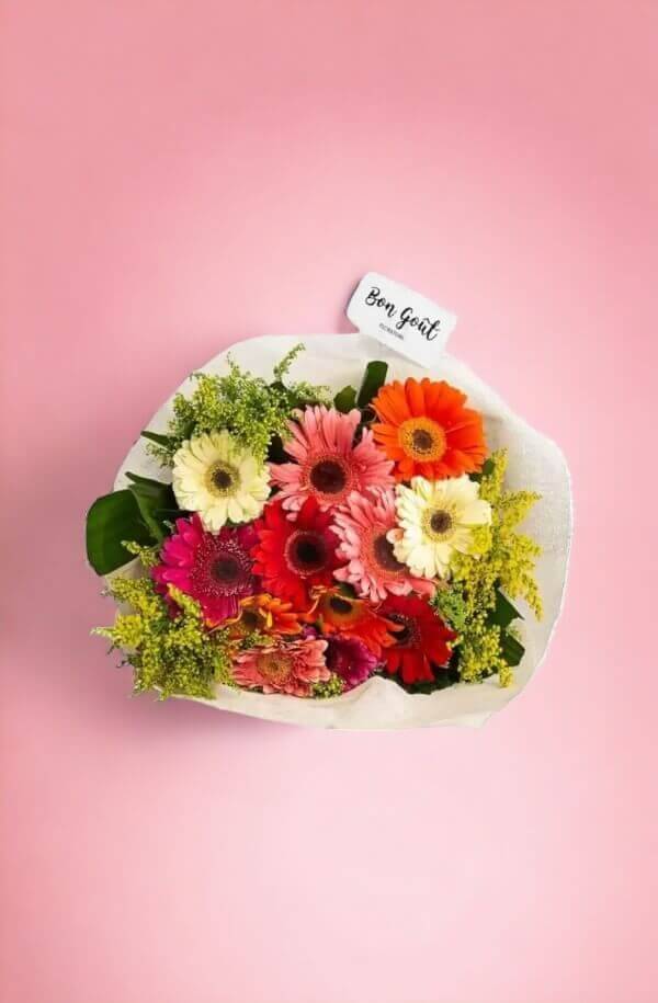 Ramo de Gerberas frescas y coloridas