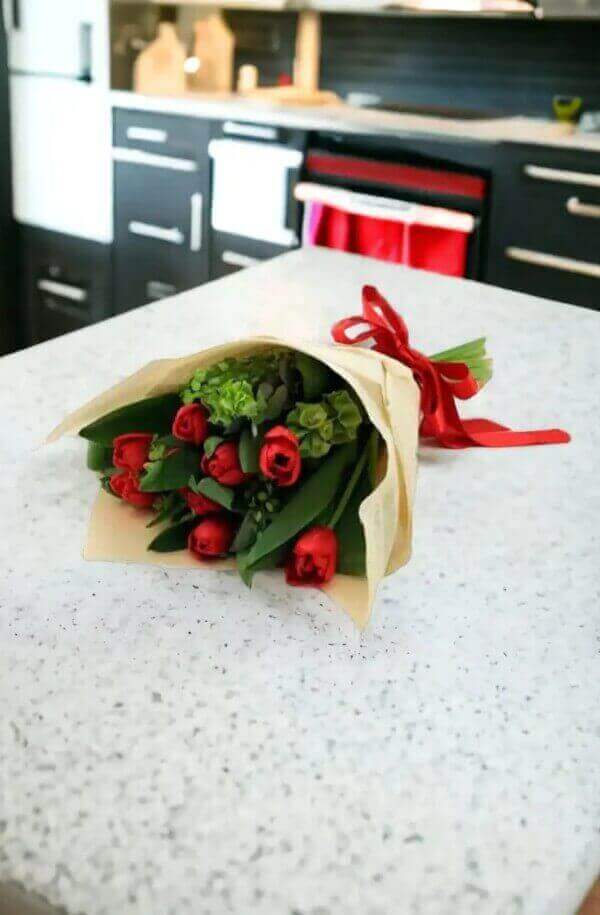Ramo de 10 Tulipanes Rojos #color_Rojo