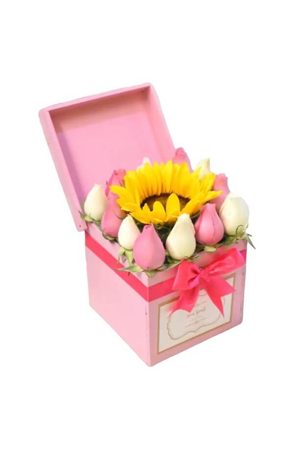 Arreglo Floral con Rosas color Pastel con girasol #Color_Rosa/Blanco