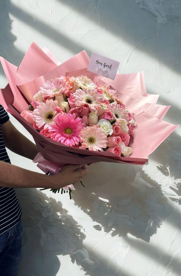 Ramo_de_Gerberas_y_rosas